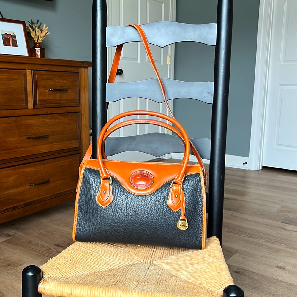 Dooney & Bourke Purse